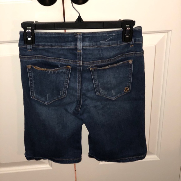 Indigo Rein Cutoff Jean Shorts - Size 3 - Picture 2 of 5